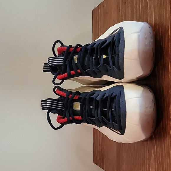 Nike Air Foamposite One PRM Olympic Sz 10.5 - Picture 2 of 8